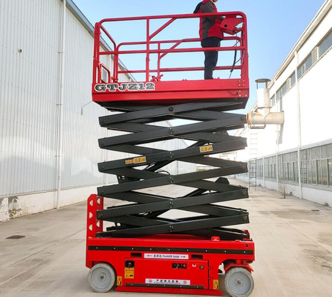 银川自行走移动式升降机